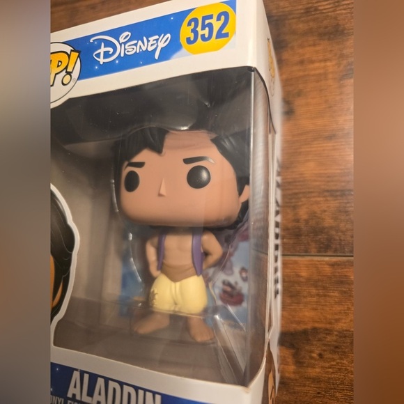 Funko Pop DISNEY Aladdin #352 NEW - Picture 4 of 4